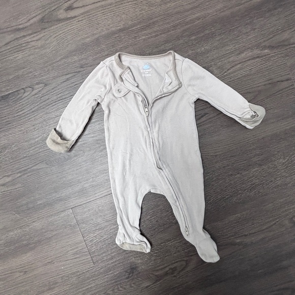 Cloud Islandx1, Gerberx3, Snonook Brown Bear Fleece Onesie, GUC - Picture 10 of 14